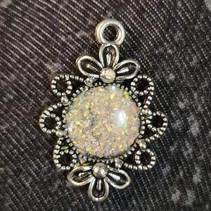 Elegant Opal Silver Pendant Neckalce